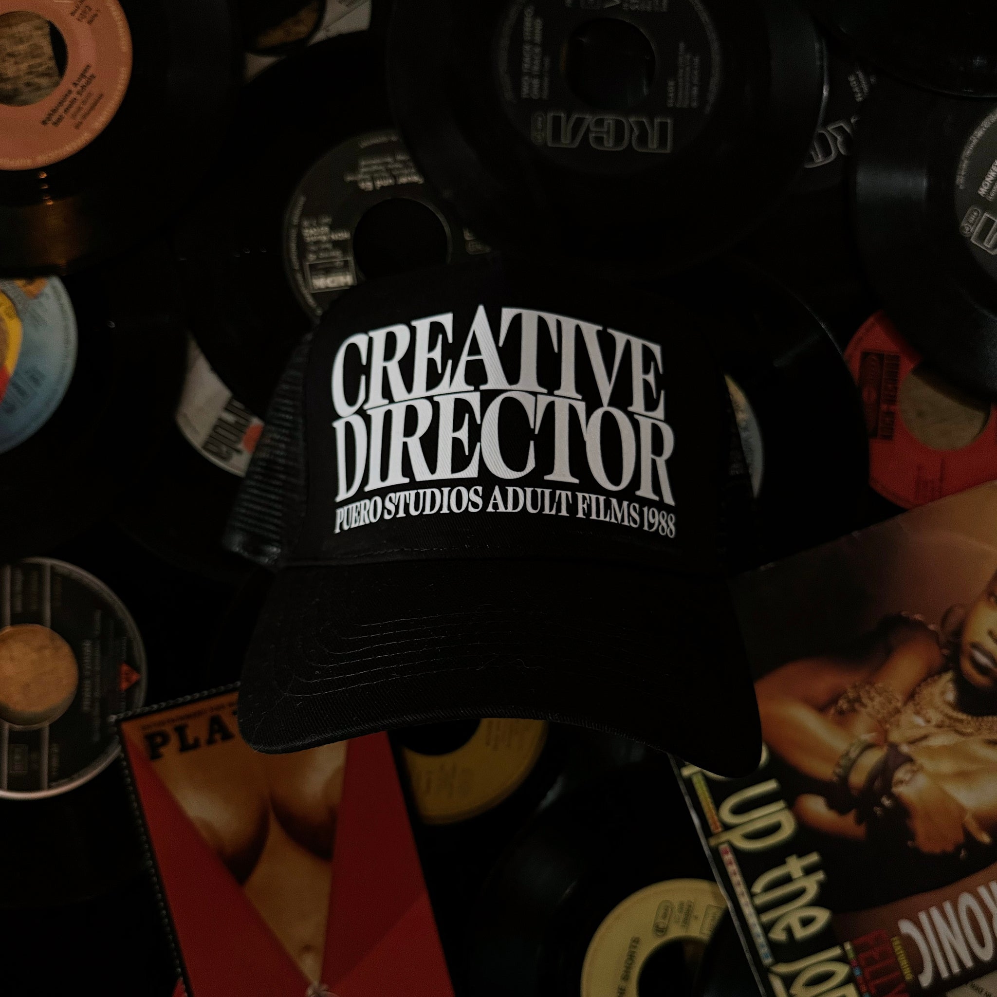 TRUCKER CAP „CREATIVE DIRECTOR“